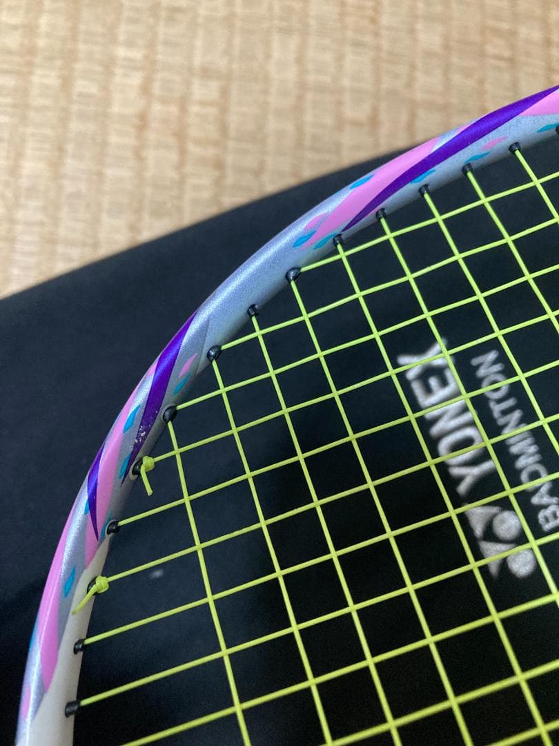 YONEX　バトミントン ラケット　ナノフレア 111
