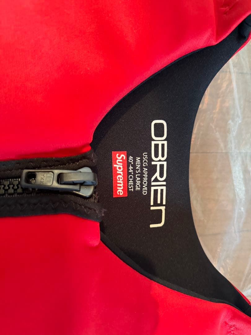 supreme ライフジャケット Lサイズ