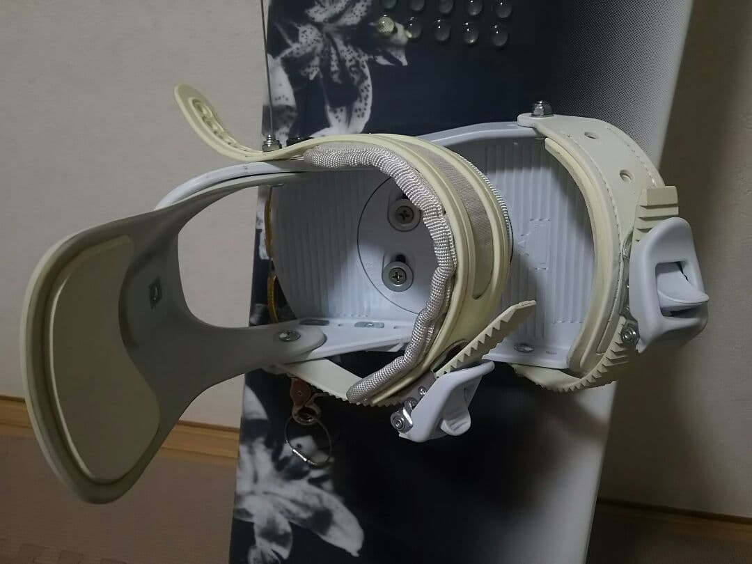 142cm スノーボード (COLD AS ICE)