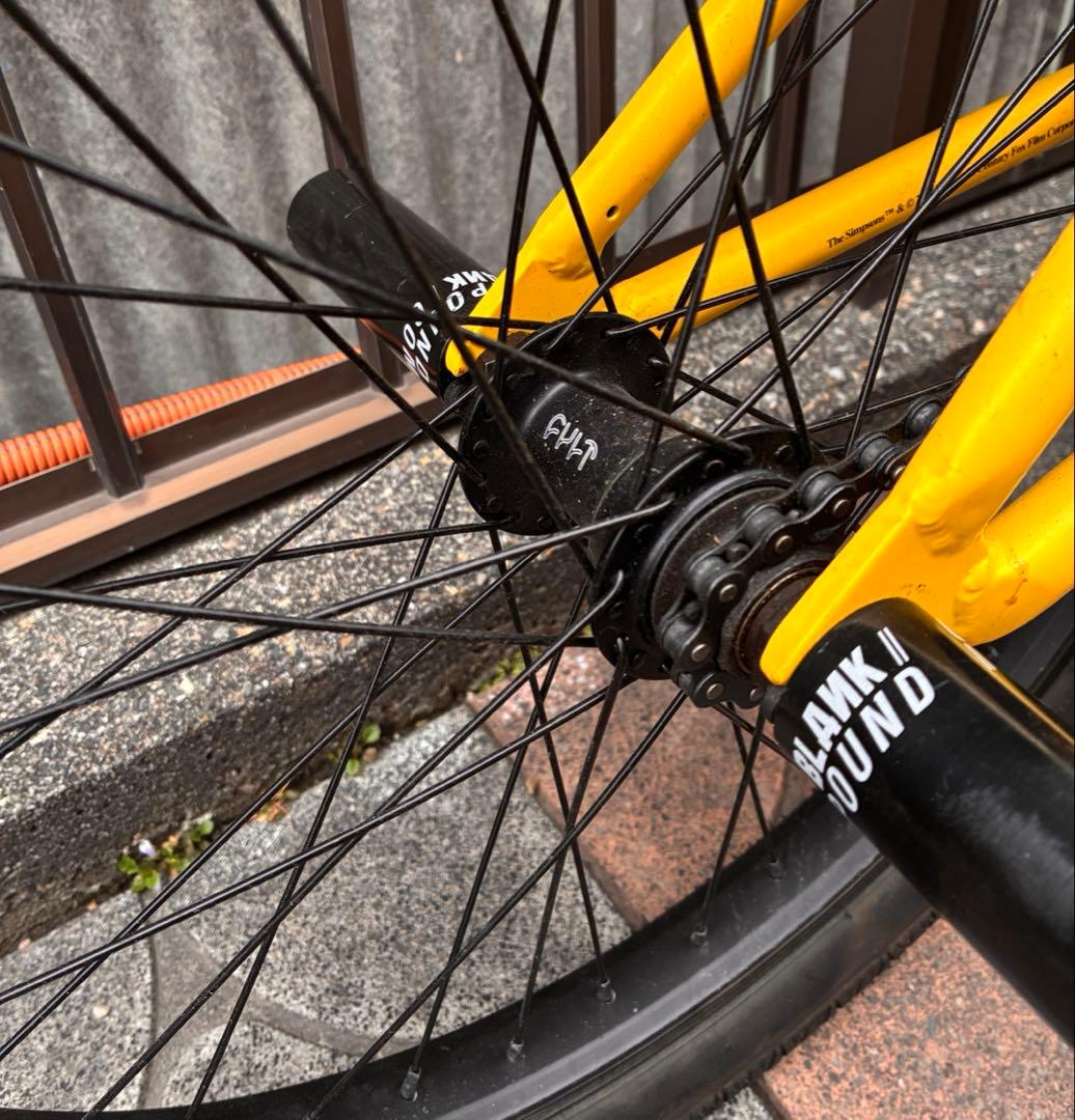 BMX ストリート　競技用　日本に一台　海外コラボ　　　手　40000円