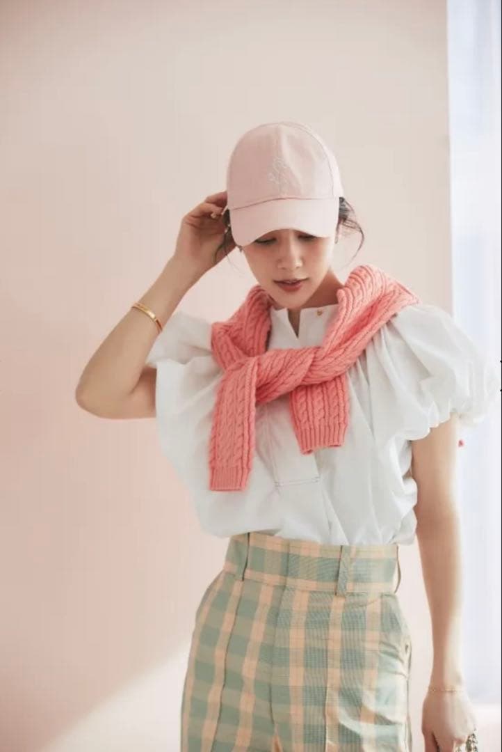 美品✨人気完売品✨セブンテン ST刺繍 ロゴキャップ ピンク pink