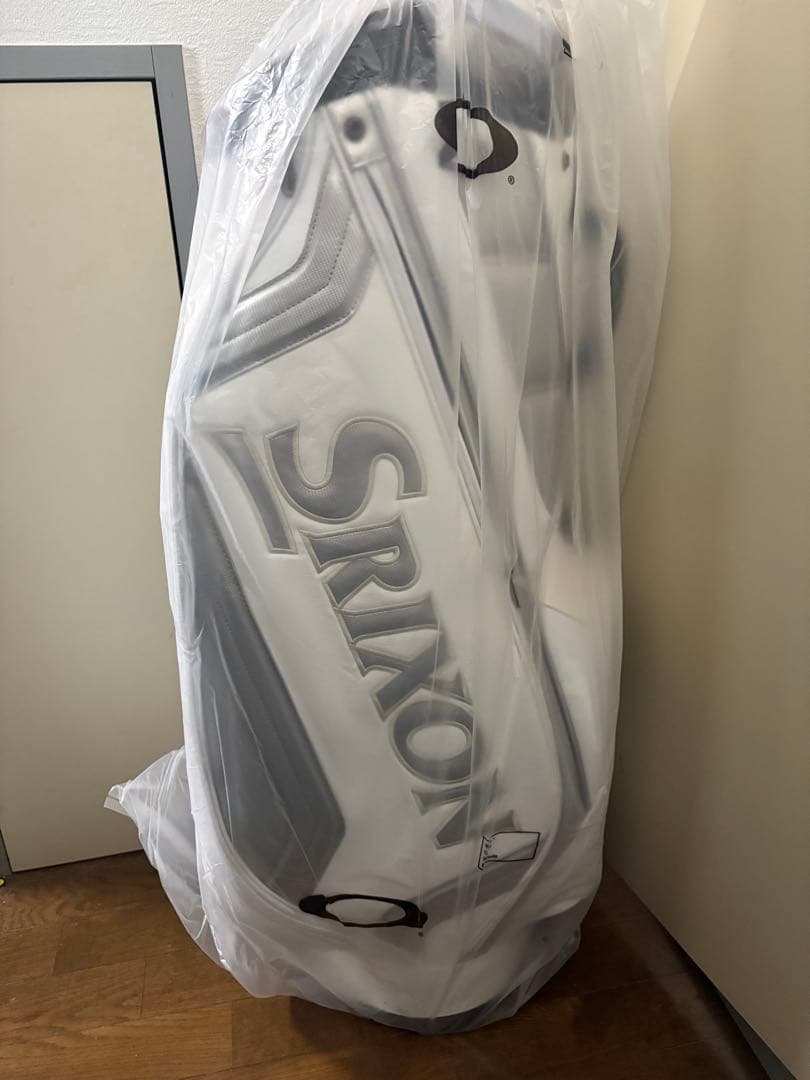Srixon GGC-S166 ゴルフバッグ 9.5インチ