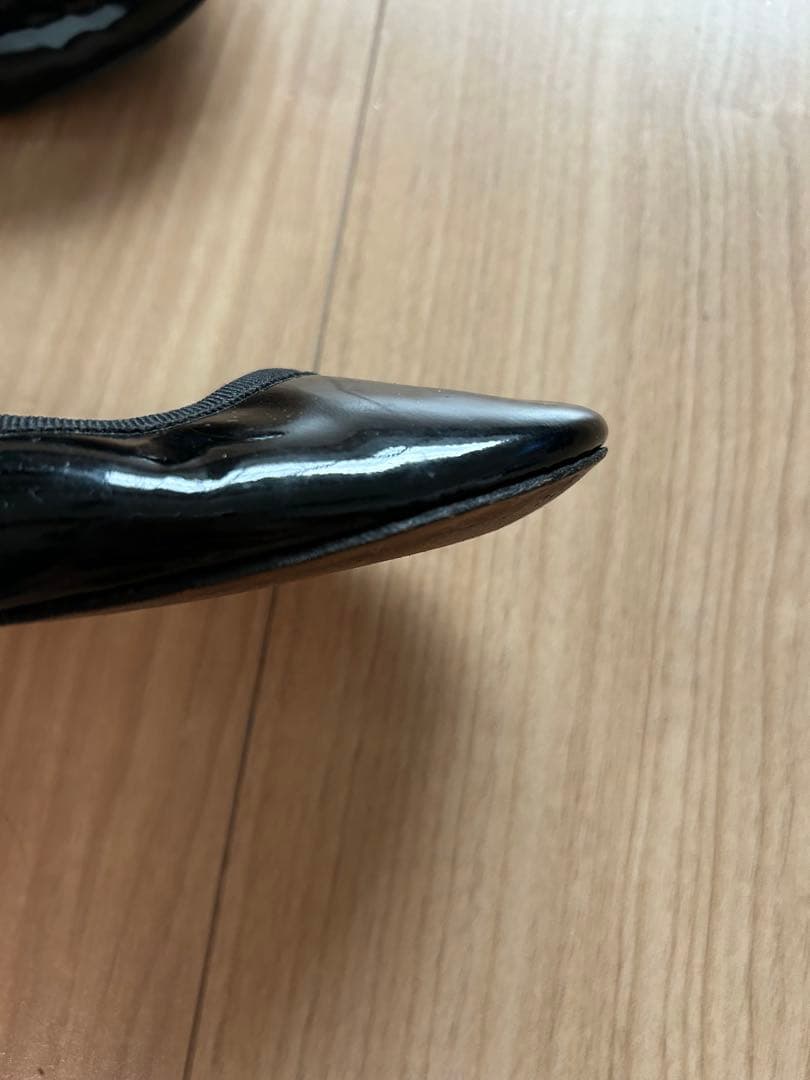 Repetto バレエシューズ 黒 ストラップ付き　〈サイズ　40〉