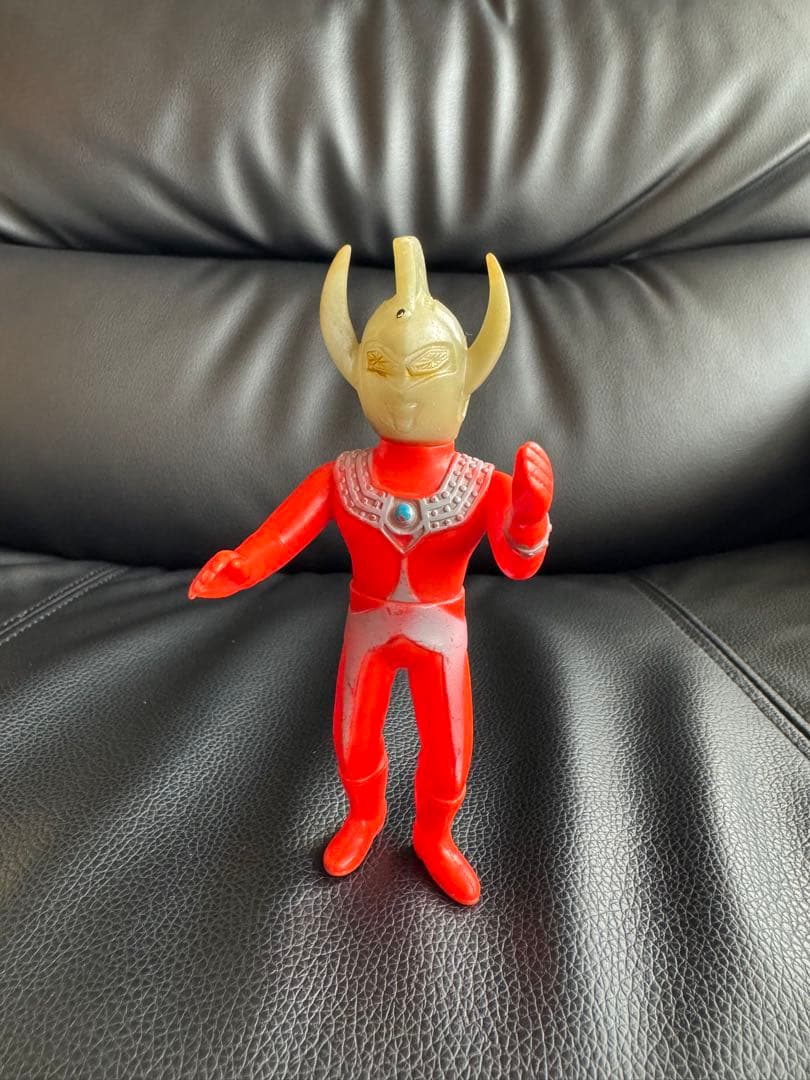 せちゃ【昭和当時物】ウルトラマンタロウ ブルマァク初期 希少良品