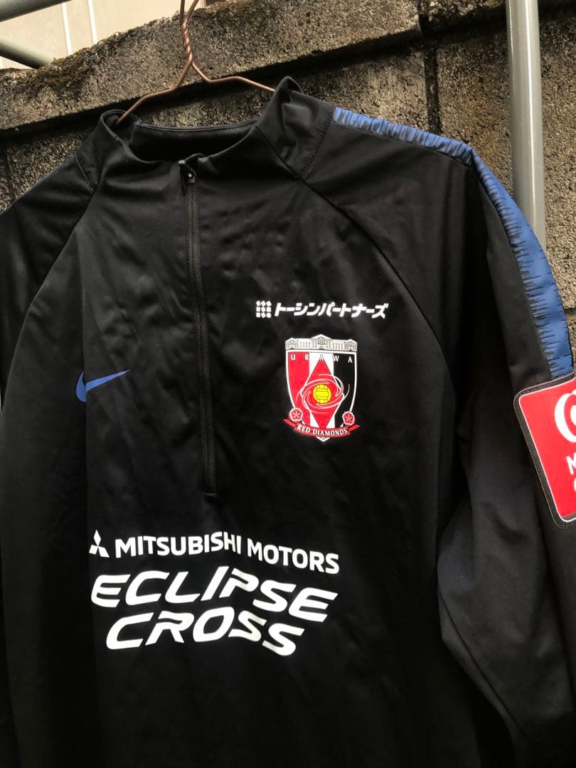2019 Urawa Nike ECLIPSE CROSS ピステ Lサイズ