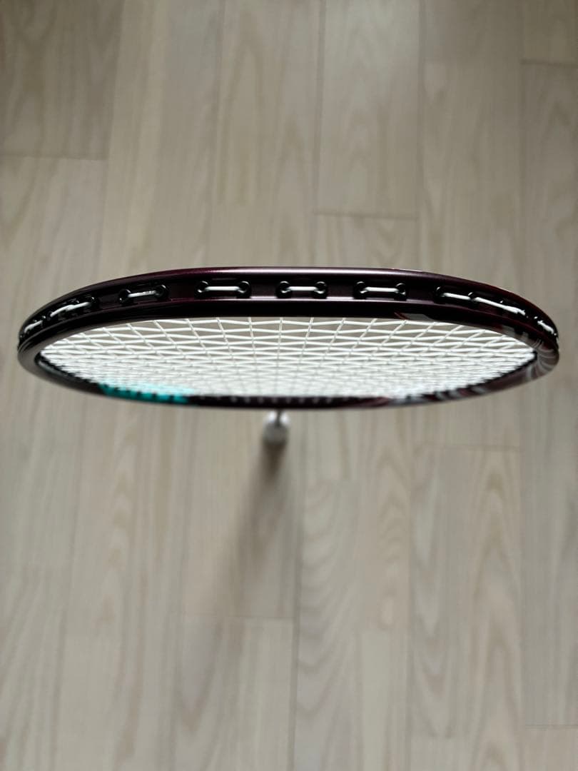 超美品　YONEX アストロクス100ZZ 3UG5 クレナイ エクスボルト65