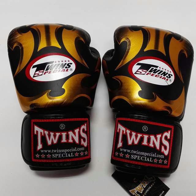 新品 正規 TWINS 本格ボクシンググローブ 本革製 サイズ選択 M黒