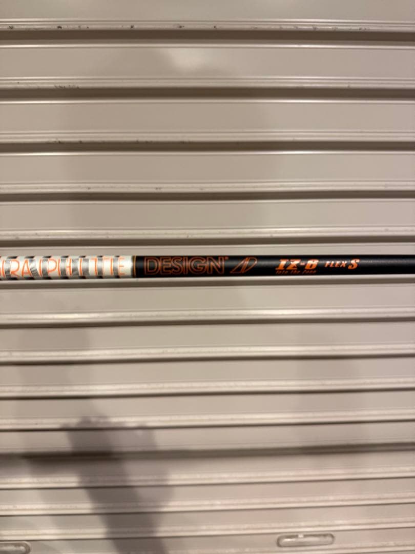 コブラ KING F8+ ドライバー　Tour AD IZ-6 フレックスS