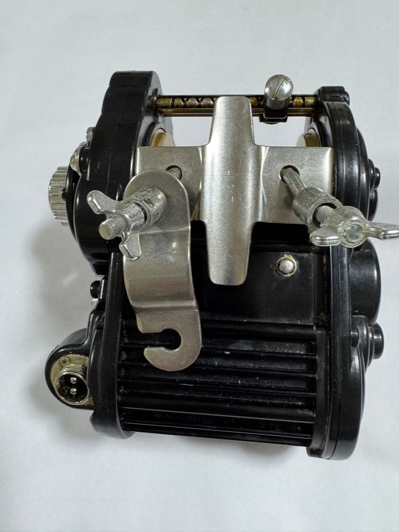 Miya Epoch 350H 電動リール