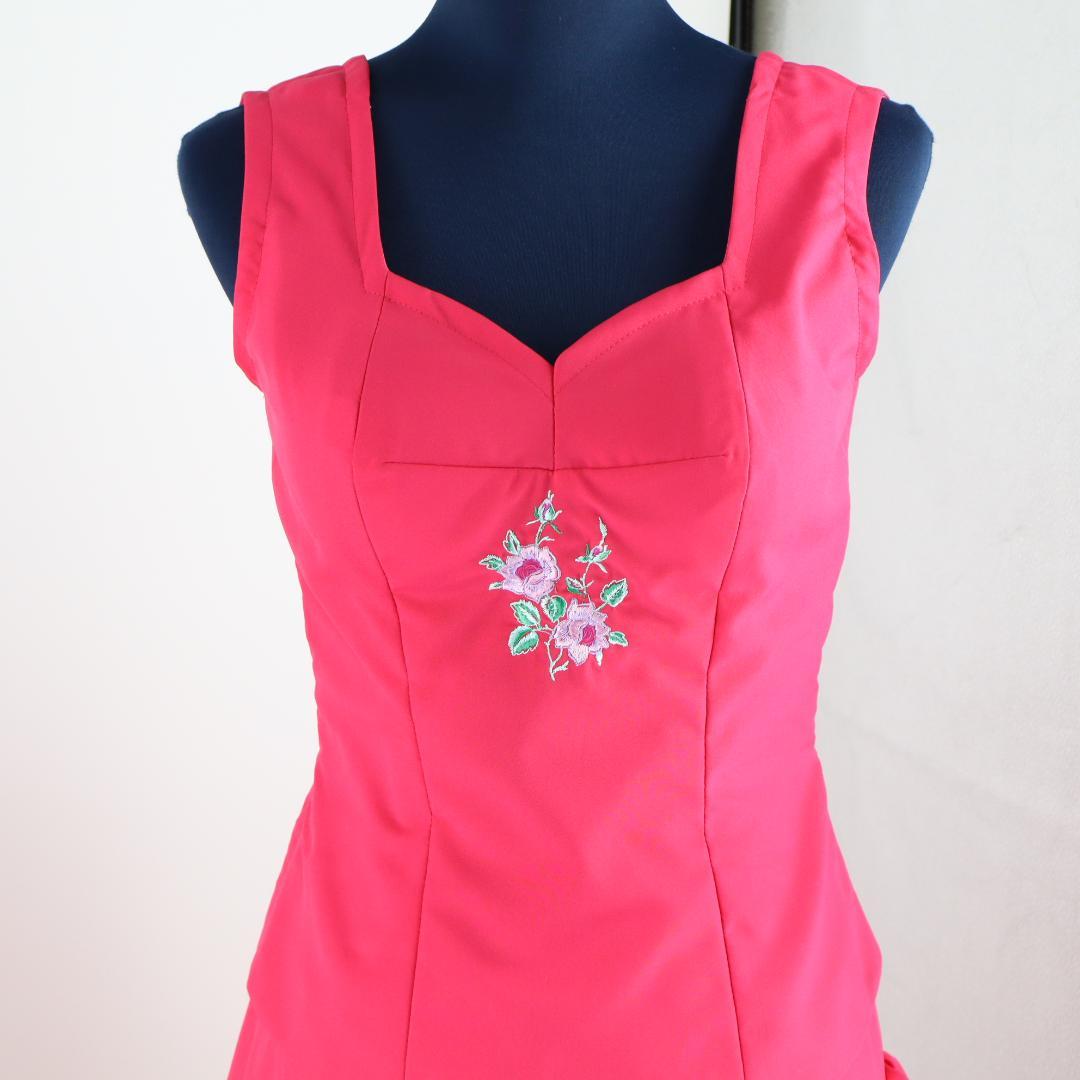 【美品 フラメンコ衣装】鮮やかピンク×花刺繍 アトリエ貴美恵 ブラウス ファルダ