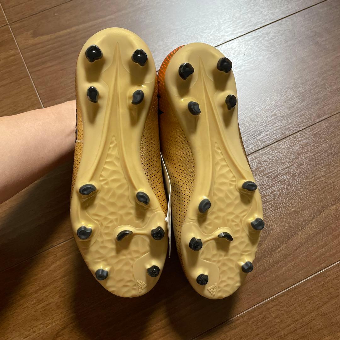 【新品】アディダス　スパイク　22センチ X 17.1FG