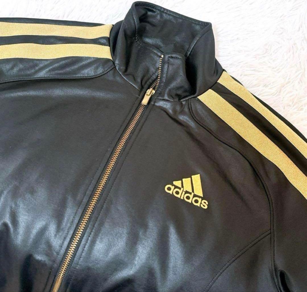 【adidas】ジャージ 上下セット ブラック×ゴールド　スポーツウェア S