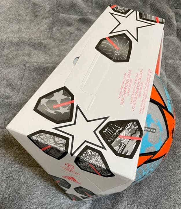 【日本国内未販売品　超激レア＆希少＆色違い　早い者勝ち　限定】