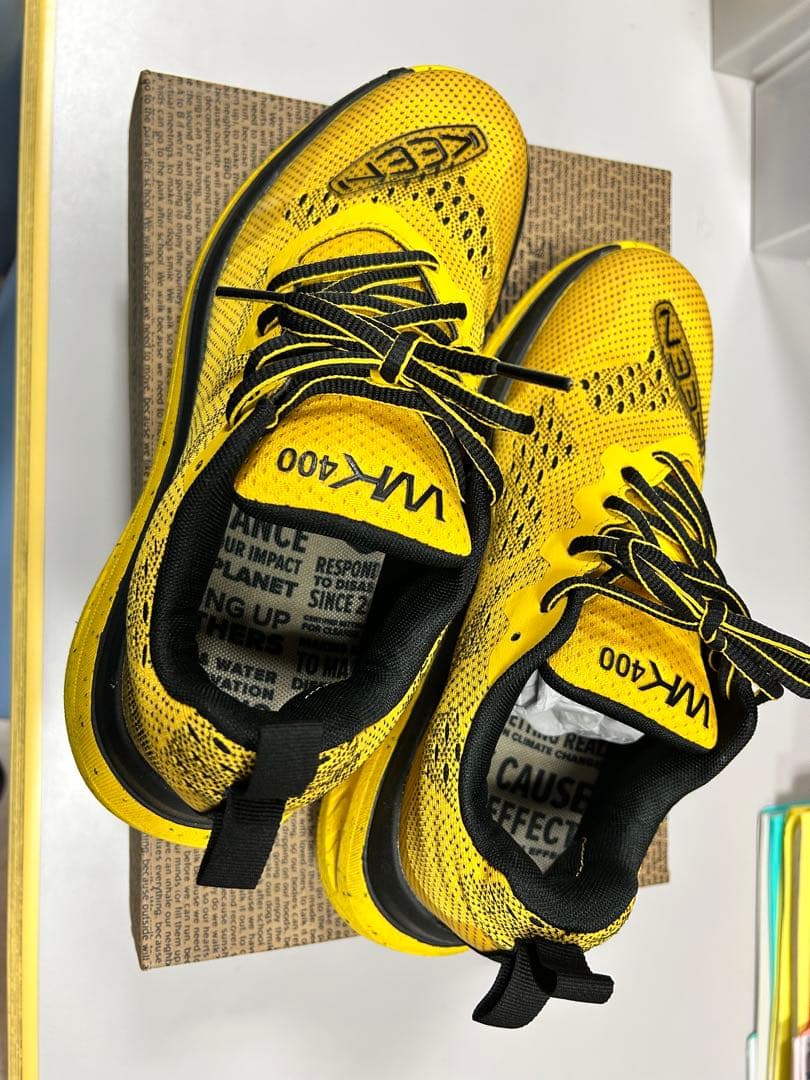 KEEN WK400 イエロー ウォーキングシューズ