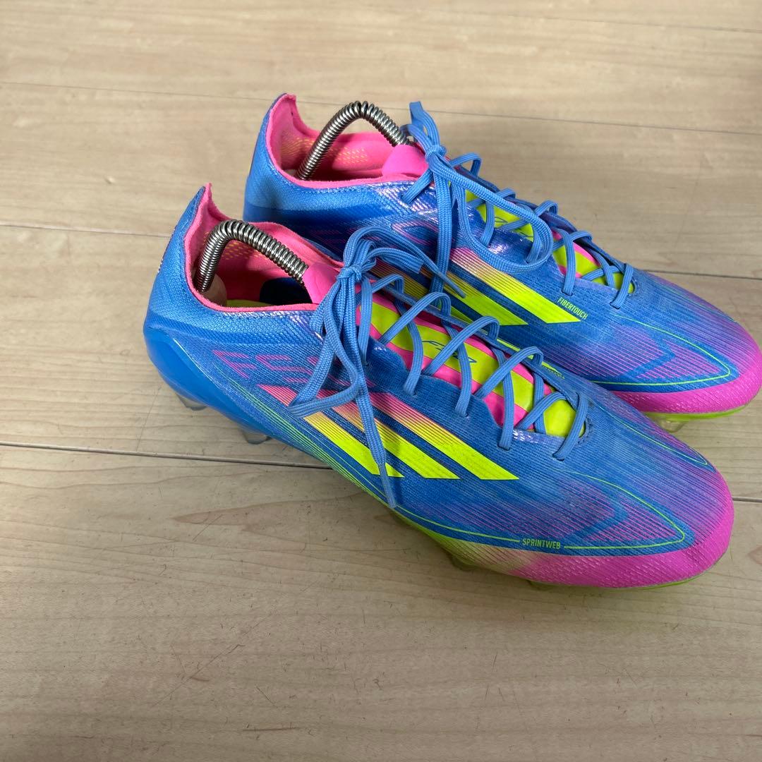 20日迄値下げ‼️アディダスF50 サッカースパイク25.5cm