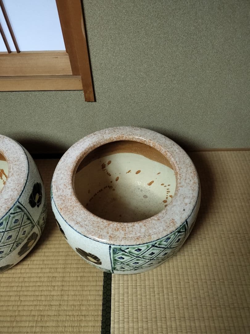 火鉢 2つ 中古品 手渡しのみです!