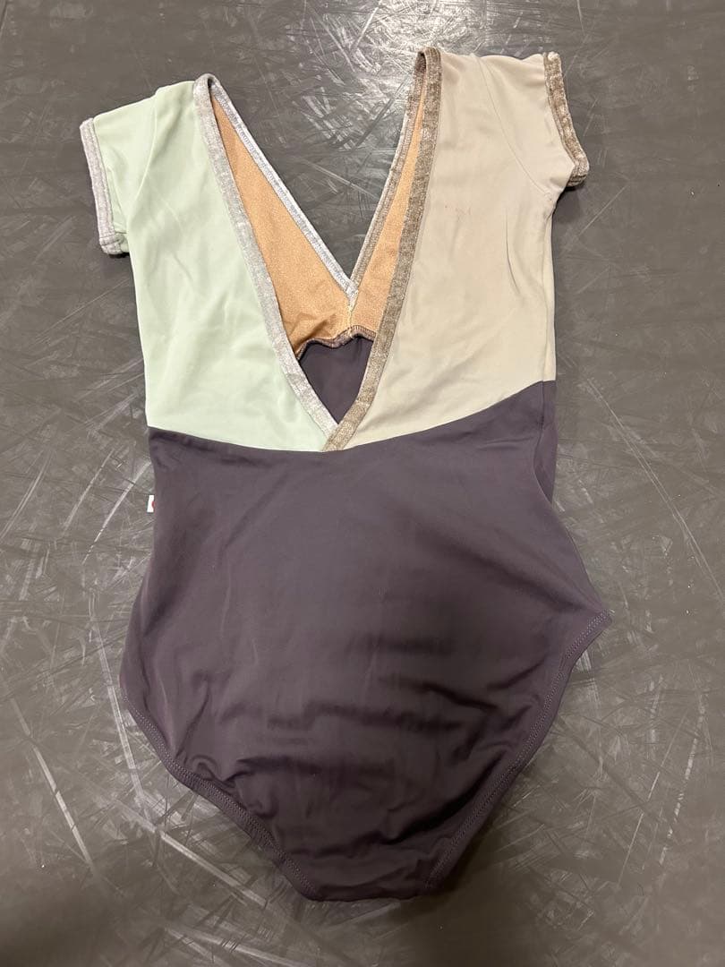 yumiko Vネック バレエ レオタード XS 美品