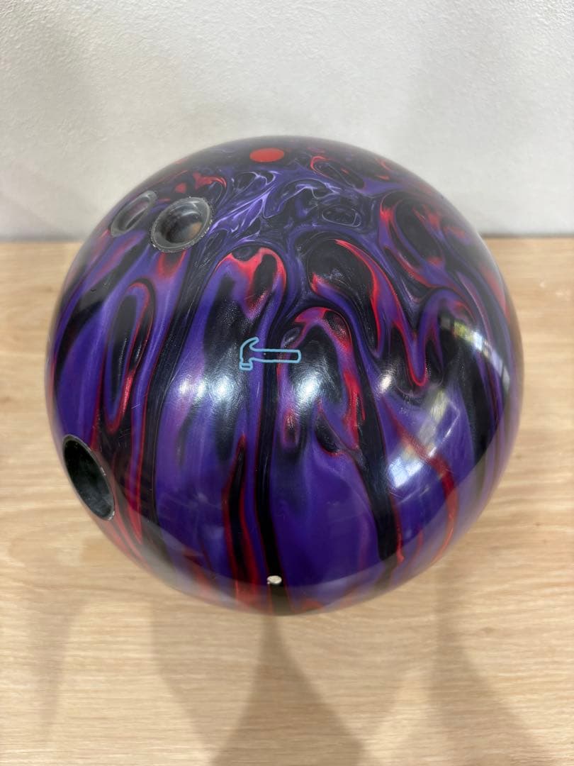 BLACK WIDOW NIGHTMARE ボウリングボール 14lb