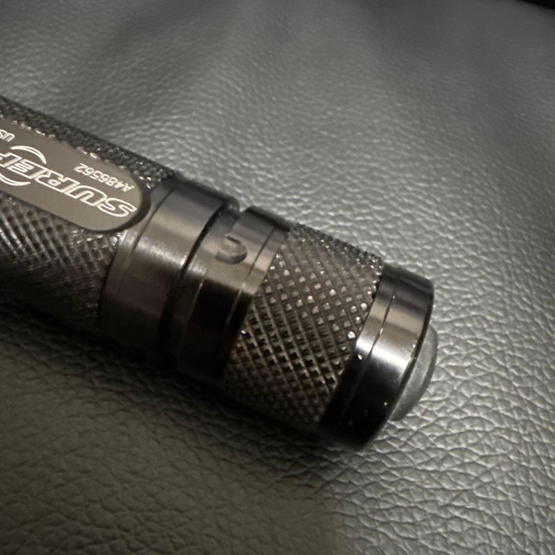 SUREFIRE シュアファイア 6P オリジナル　キセノン　フラッシュライト
