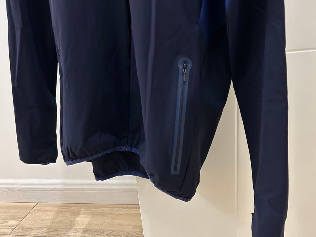 ATHLETA ピステ上下セットアップ Mサイズ