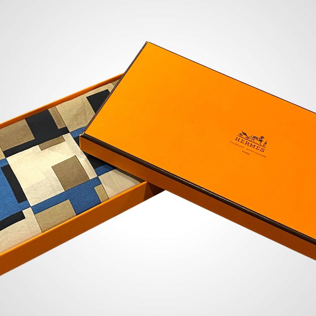 HERMES/エルメス Hロゴ 正方形 カバー c_006