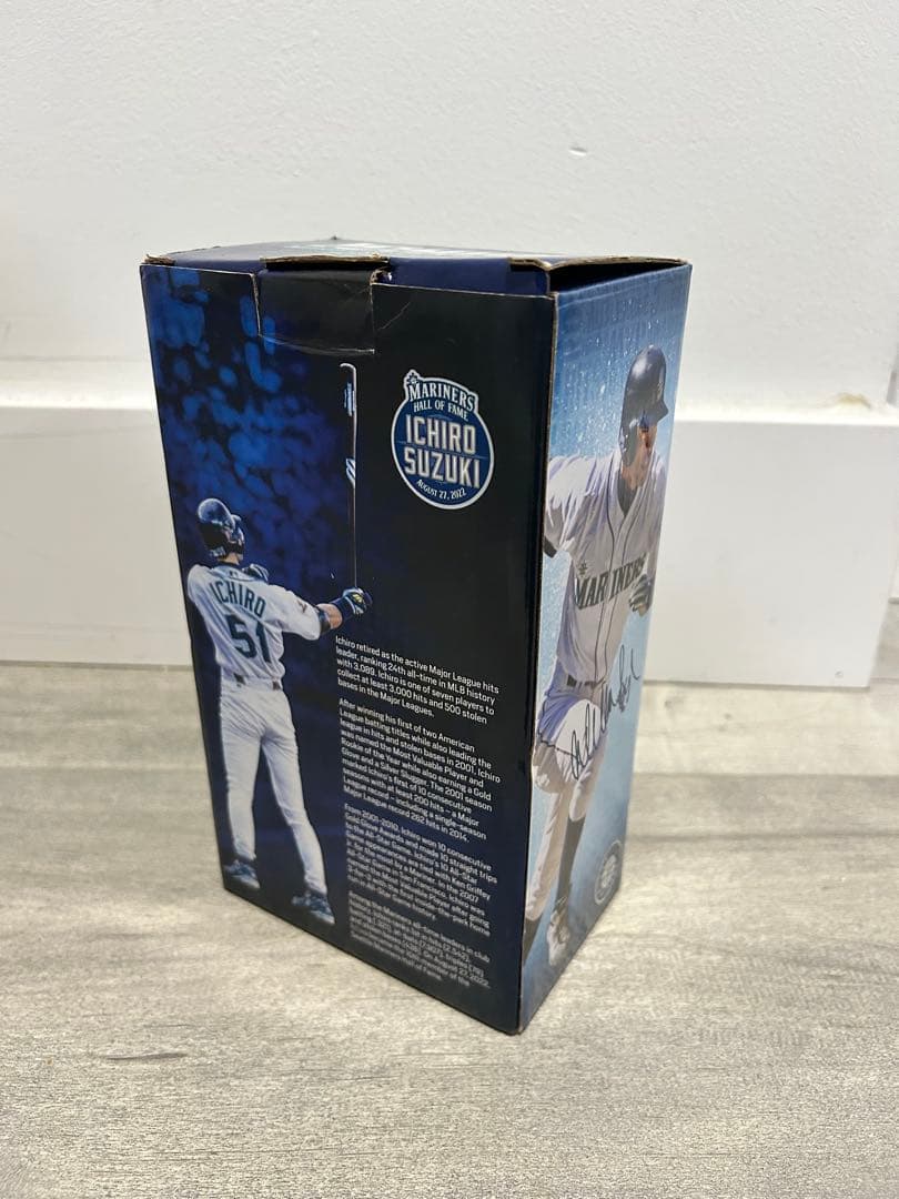 イチロー　ボブルヘッド　非売品　球団殿堂入り記念