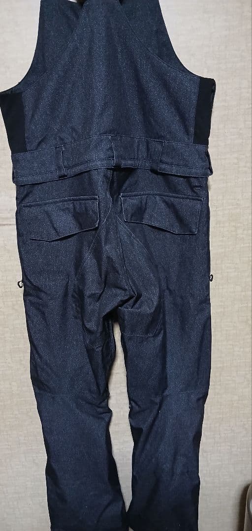 限定品　VOLCOM　上下セット　ビブパンツ