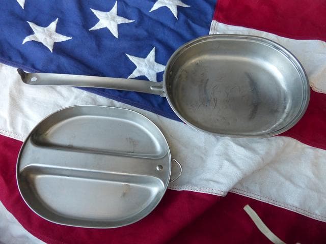 ナム戦 1966” 米軍実物　メスキットパン REGAL　食器　325