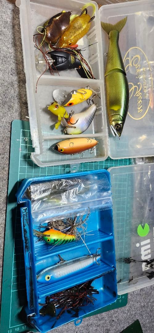 ブラックバス　ルアー色々セット！
