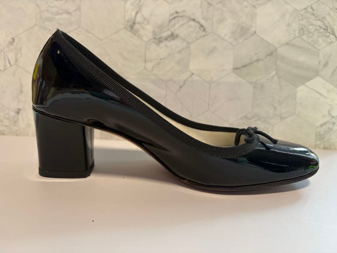 【美品】レペット　エナメルバレエシューズ　ブラック　サイズ36 5cm