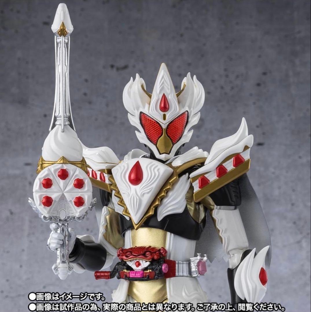 S.H.フィギュアアーツ　仮面ライダーガヴ　ケーキングフォーム
