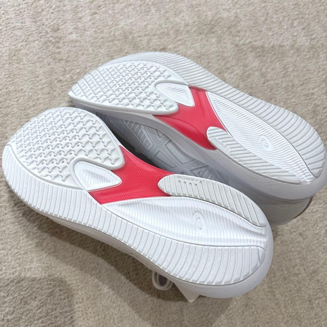 アシックスランニングシューズ