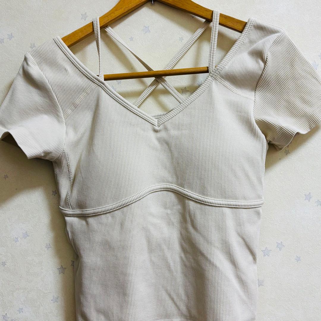 【新品】LAVA SUKALA カップ付きオープンネックTee M アイボリー