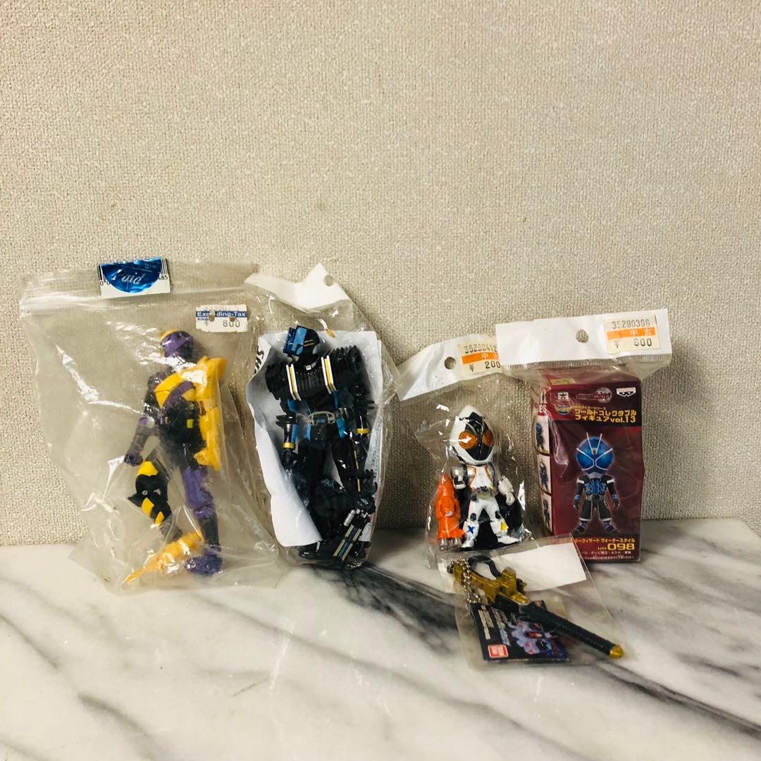 J84コレクション品✨仮面ライダー ワールドコレクタブルフィギュア フィギュア