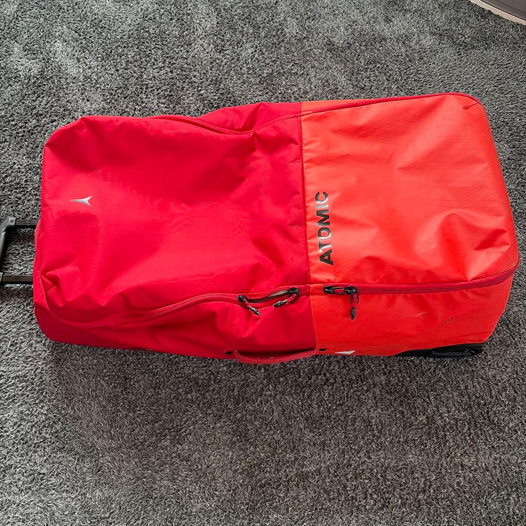 アトミック（ATOMIC）　トラベルバッグ　「RS TRUNK 130L」