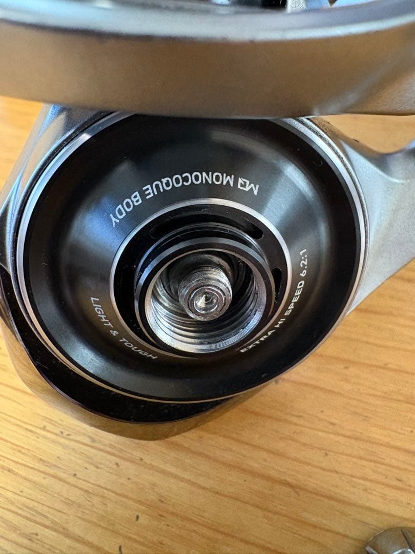 DAIWA 25CALDIA LT4000-CXH スピニングリール