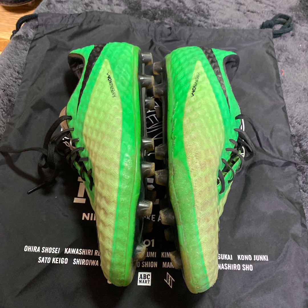 NIKE ナイキ サッカースパイク初代ハイパーヴェノム