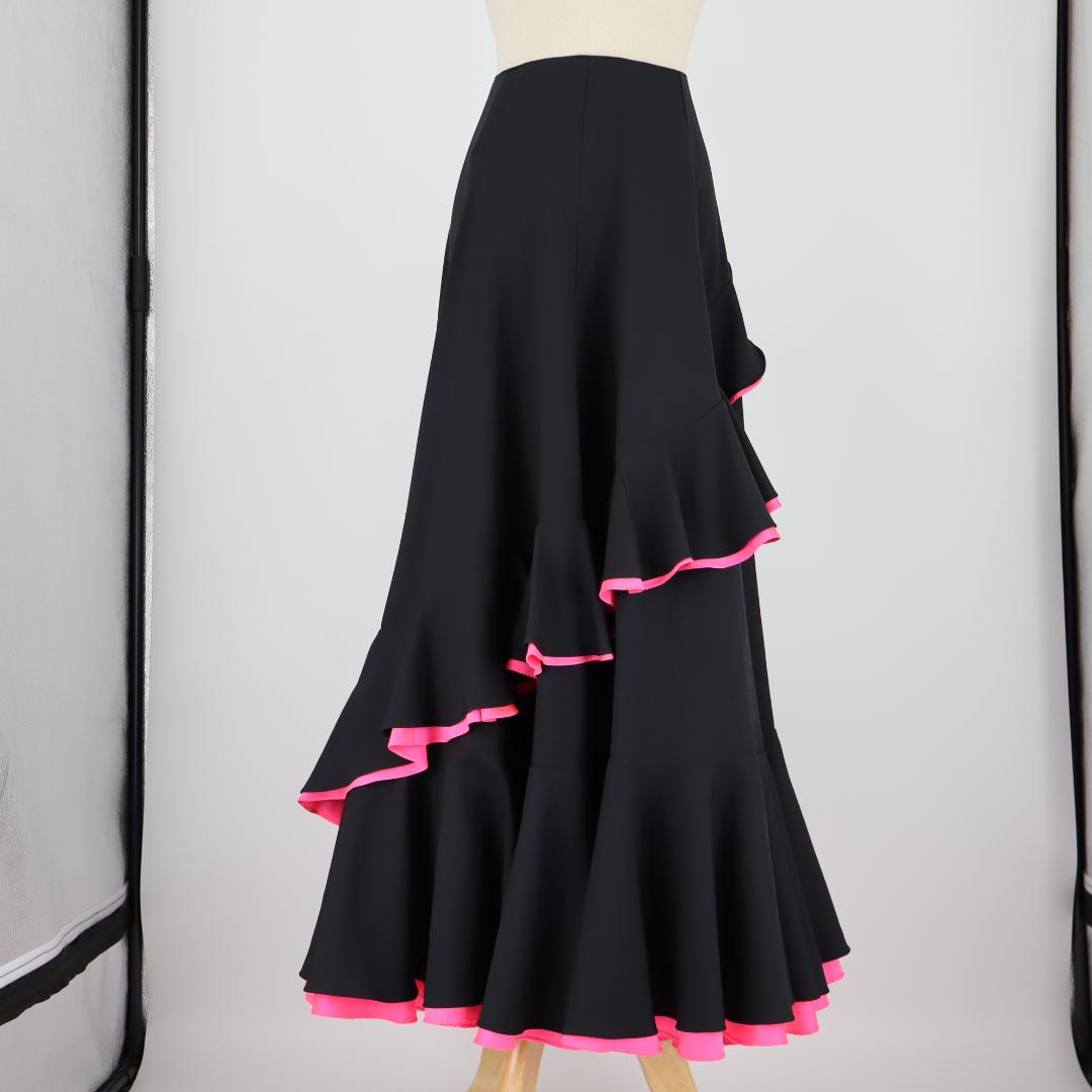 【美品 フラメンコ衣装】ブラック×鮮やかピンクフリル ファルダ スカート