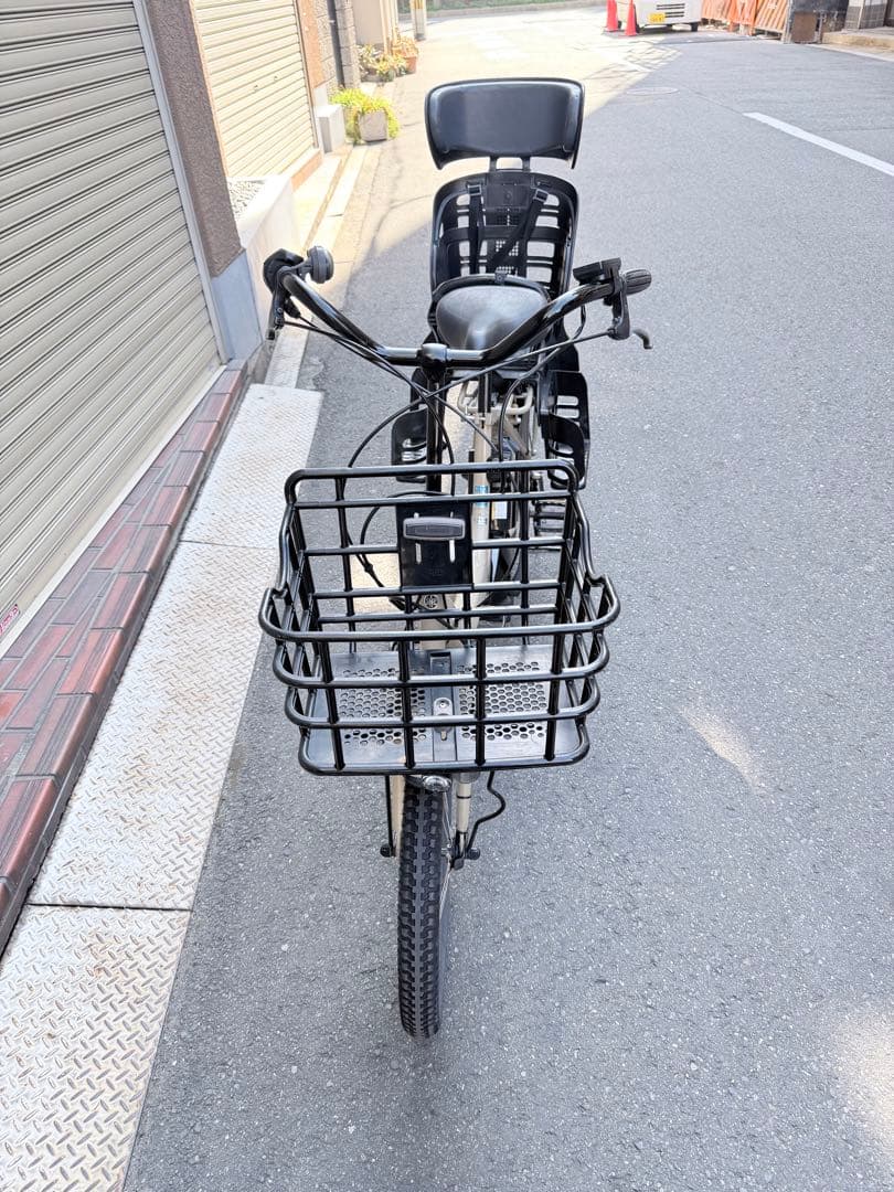大阪府　子供乗せ　ヤマハ　電動アシスト自転車 チャイルドシート付き ベージュ
