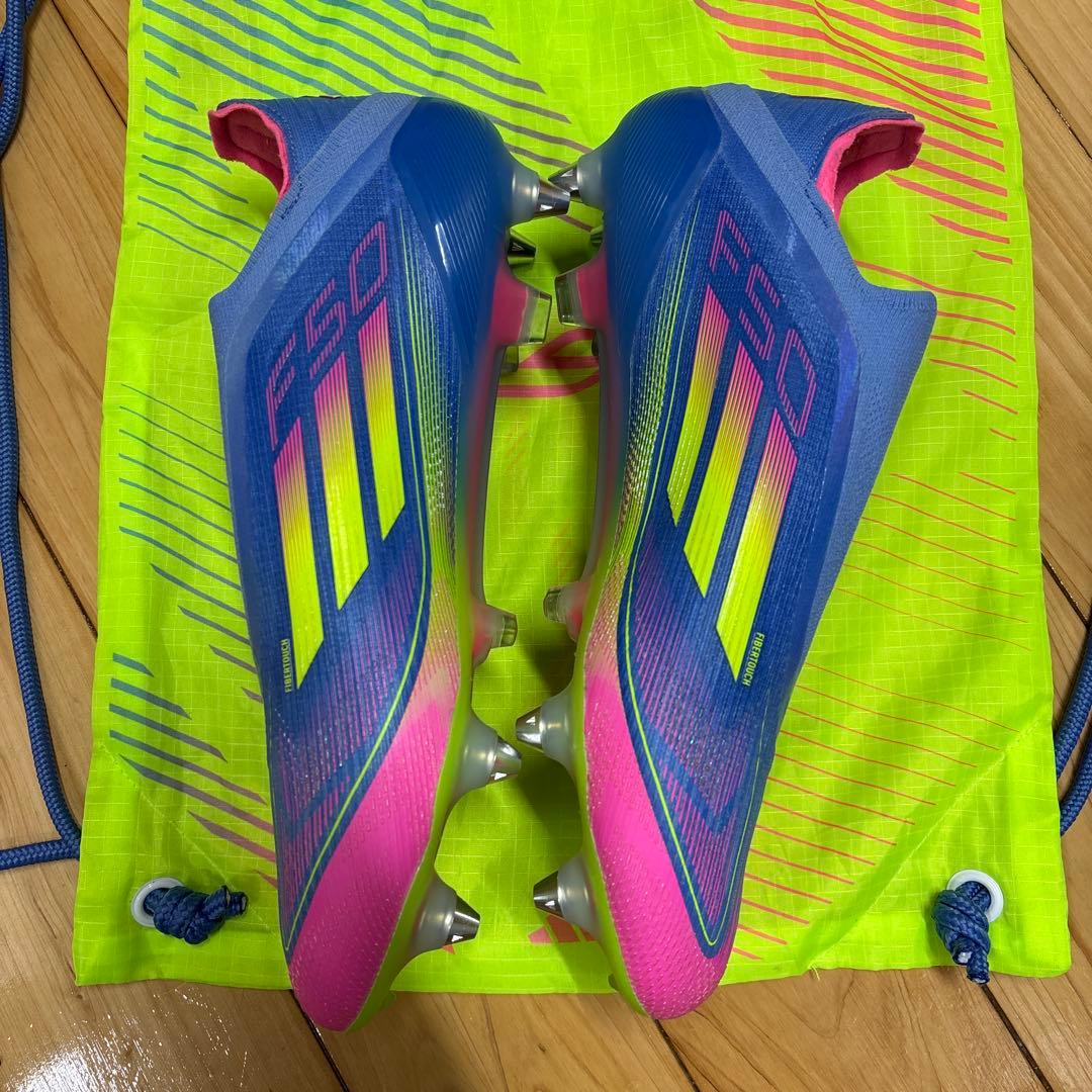 アディダスF50 ELITE レースレス SG