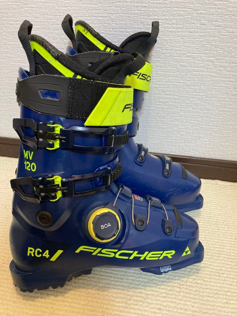 23-24 FISCHER RC4 120 MV BOA 26.5㎝