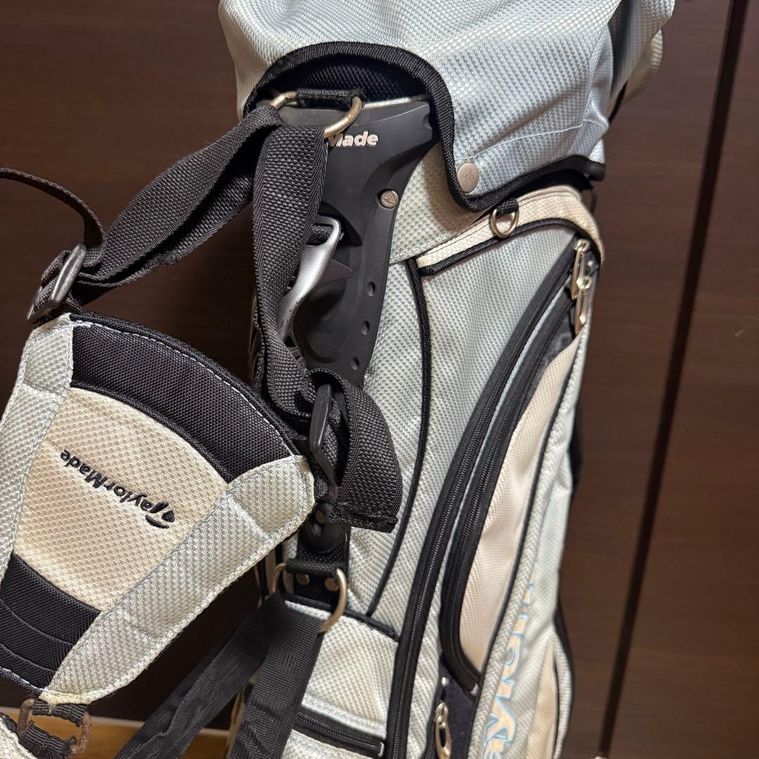 TaylorMade キャディバッグ ゴルフバッグ スタンド式 グレー