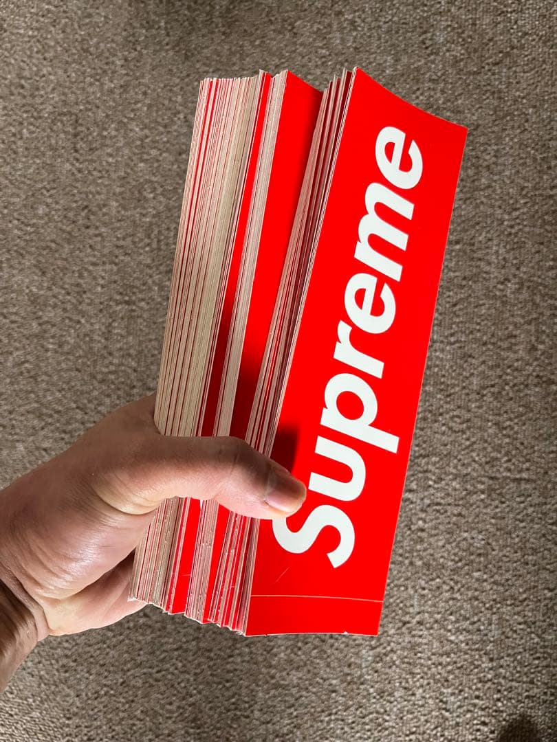 Supreme ロゴステッカー 120枚セット