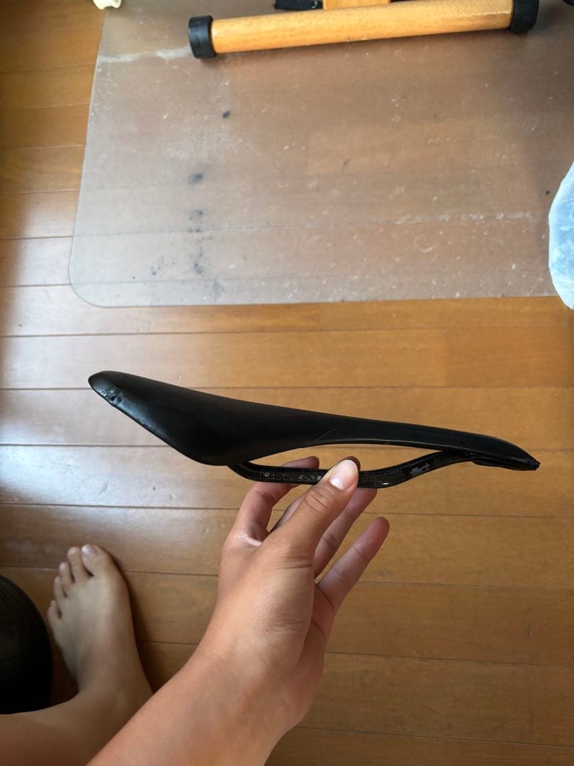 S-WORKS Toupe 143mm サドル
