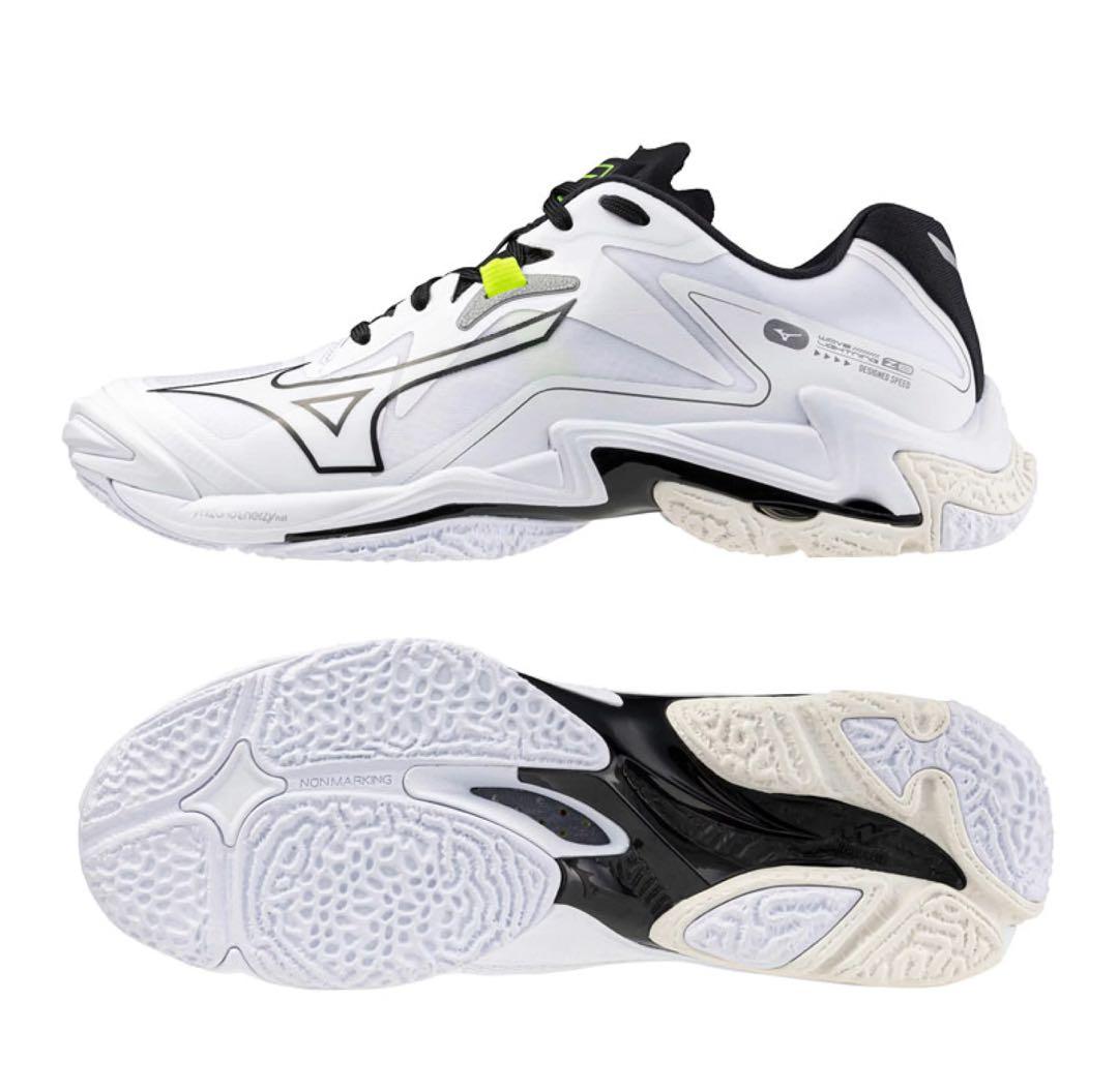 MIZUNO◾️ミズノ◾️バレーボールシューズ ◾️ウエーブライトニングZ8◾️23.5