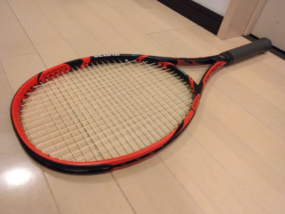 VCORE Tour F 97 YONEX 硬式用テニスラケット 新品同様！