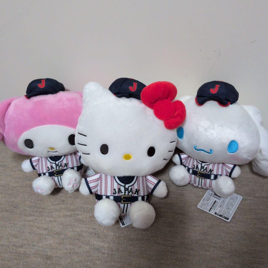 侍ジャパン ユニフォーム型 超BIGクッション ＆ サンリオBIGぬいぐるみ５点
