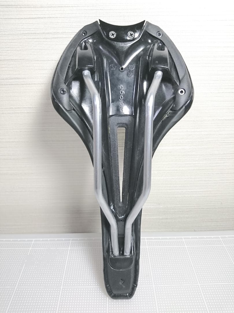 prologo プロロゴ zero2 pas サドル