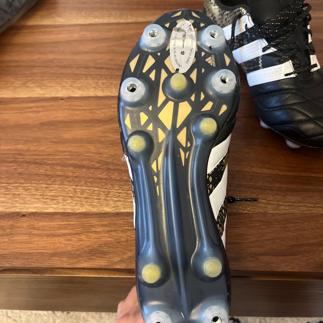 コ*ー様 adidas ace16.1 取替式
