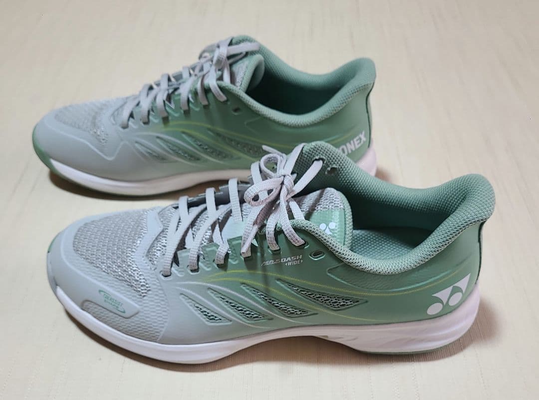 YONEX SHAD5WG テニスシューズ 4E 幅広 グレー/グリーン